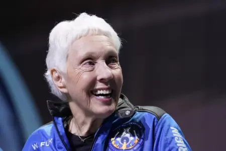Texas astronaut Wally Funk, oldest person to go to space, dies at 87
