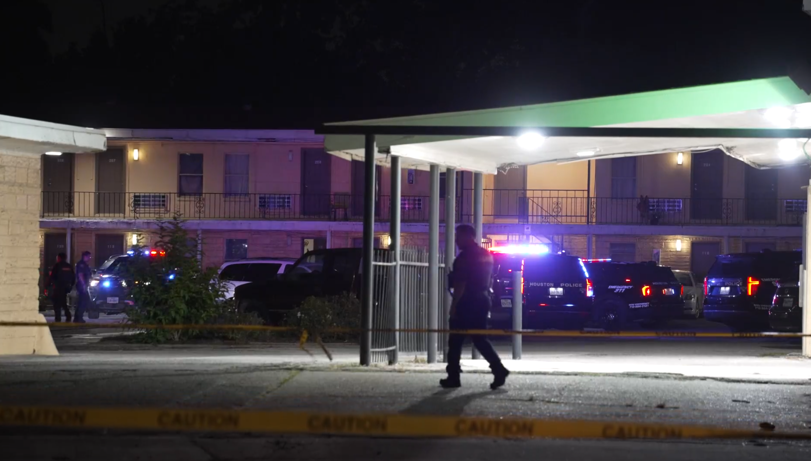 Motel maintenance worker shot multiple times in Houston's South Side: HPD