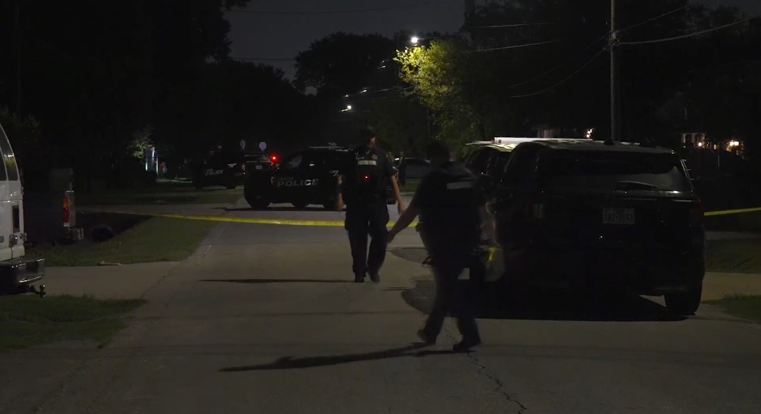 No arrest after assault report leads to north Houston SWAT scene